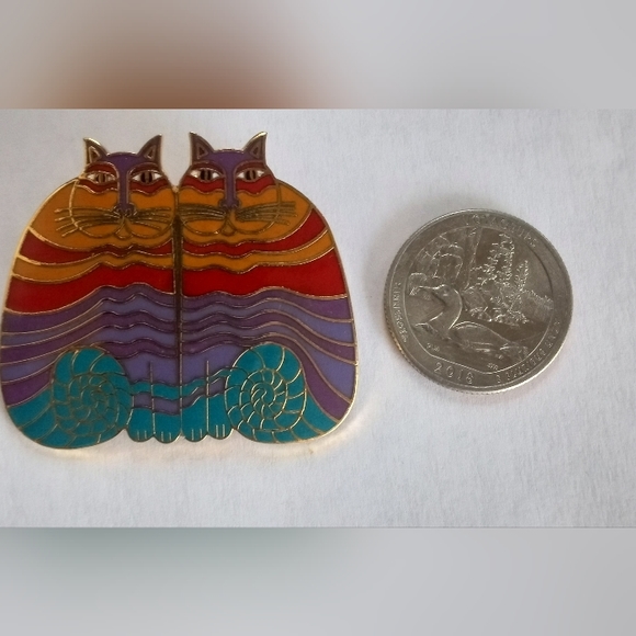 Lauren Burch Rainbow Cats Vintage Cloissane Enamel Gold Plated Pin/Brooch - Picture 7 of 7